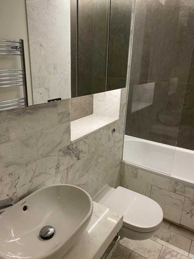 Luxury Canary Wharf One Bedroom Apartment In The Heart Of London Eksteriør billede